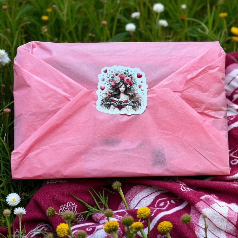 Mystery box pro knihomolky | Boxík pro každou knihomolku