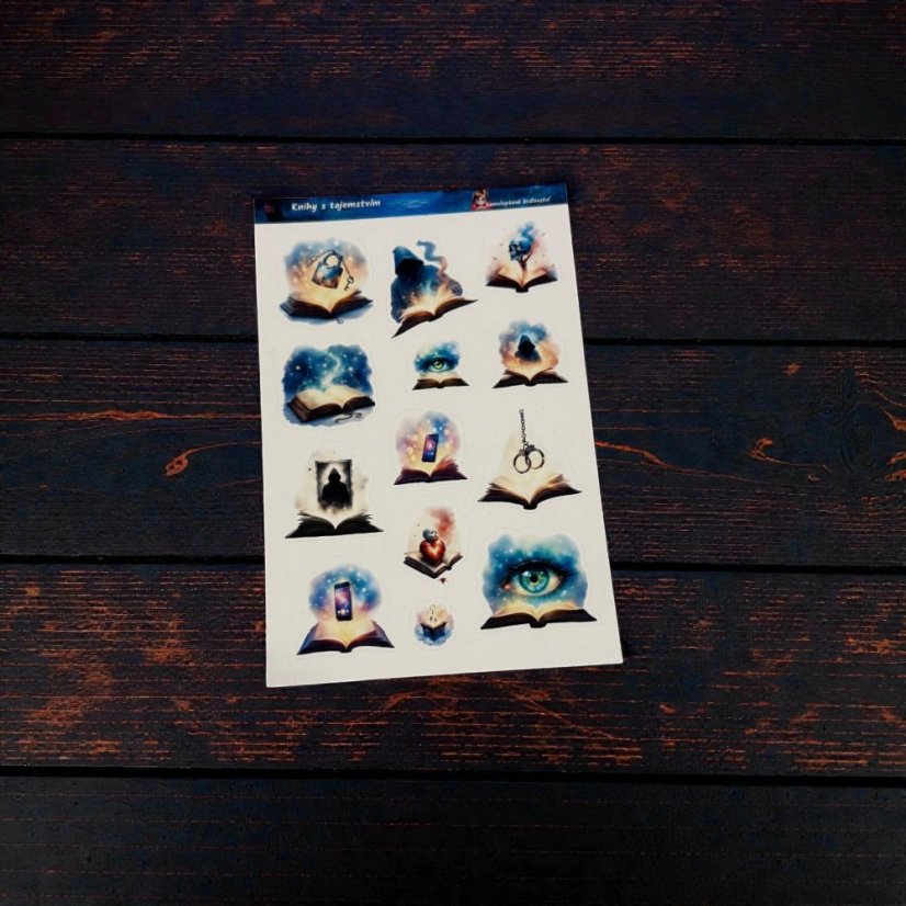 Temná knihomolka | Balíček z mystery boxu pro knihomolky