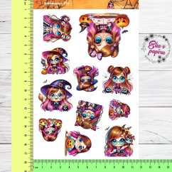 Samolepky zobrazují hravé a roztomilé Halloweenské motivy, jako jsou čarodějnice s růžovými vlasy, strašidla, netopýři a dýně. Každý motiv je barevný a veselý, přináší do Halloweenu lehkost a zábavný prvek.