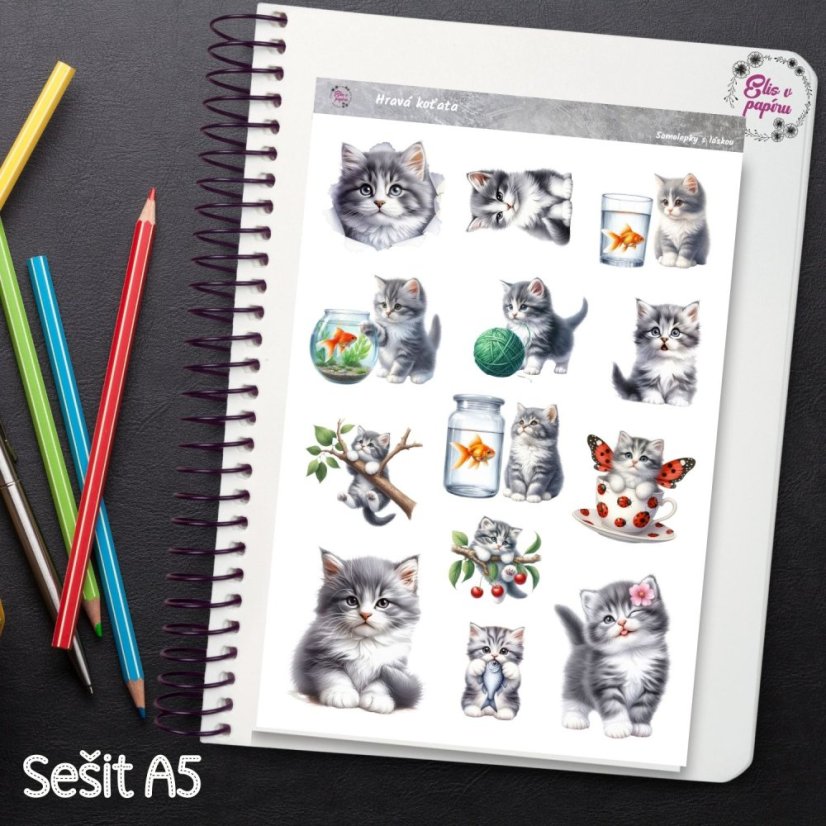 Roztomilé samolepky s hravými koťaty pro diář, bujo a scrapbook. Přidej si je do svého plánování a užívej si jejich radostnou energii.