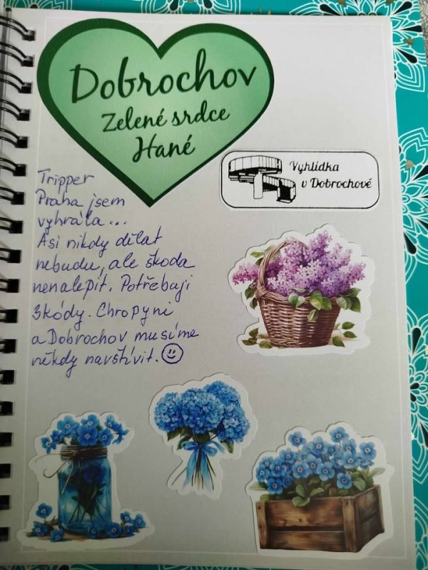 Tvoření od Marty Valíkové - šeříky a pomněnky