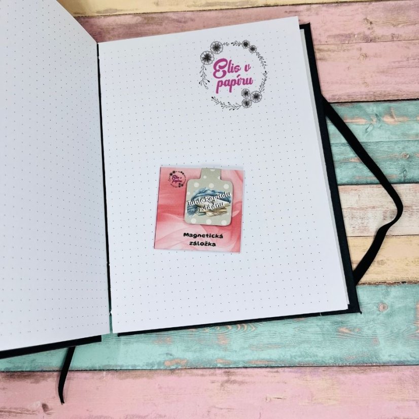 Stylová papírová magnetická záložka do knížky s nápisem tuhle kapitolu ještě zvládnu