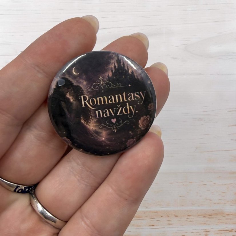 Romantasy navždy | Placka se špendlíkem