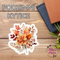 Nádherná podzimní kytice složená z barevných listů a květin v teplých odstínech oranžové a červené.