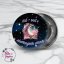 Placka se špendlíkem, kterou si oblíbí všichni snílci, kteří se rádi ztratí uvnitř knížky. Takže knihomolky a milovníci knížek tato placka je tu pro vás.